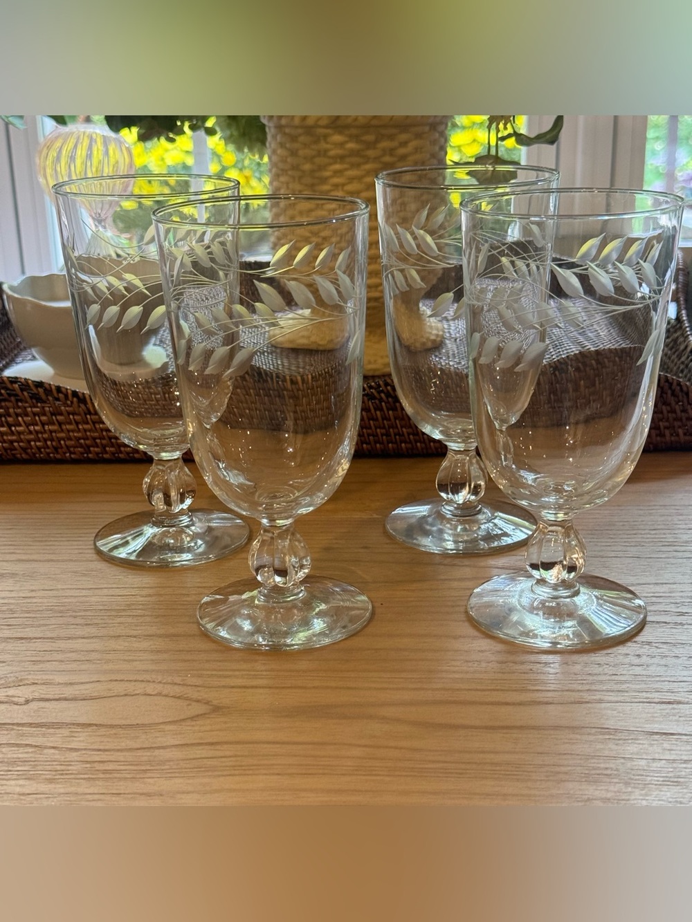 - Clear Glass Water Goblet 7” (Set of 4) Wheat (Stem 3003 Cut) by LIBBEY GLASS